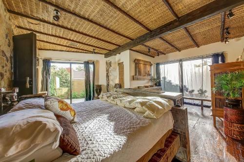 Apartamento 3br Balinese Themed Home