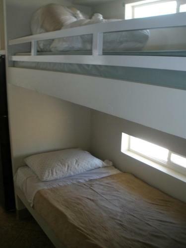 Palm Springs Camping Resort Cottage 3