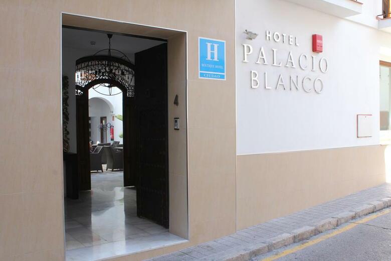 Hotel Palacio Blanco