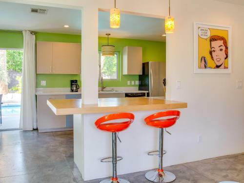 Modern Ranch Heaven - 2 Bedroom