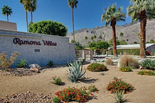 Palm Springs Hideaway