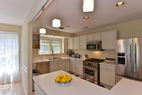 Ruth Hardy Park Oasis - 2 Bedroom