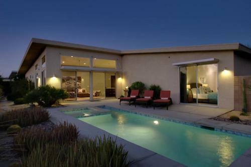 Villa Champagne-mt Vw-4br/3.5b