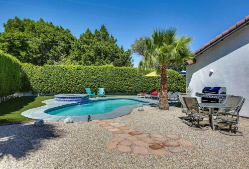 Sun Palace-mt Vw-pool-4br/2ba