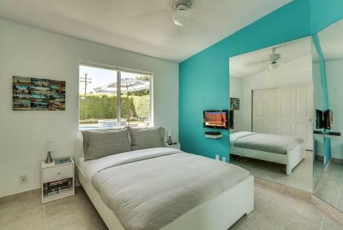 Sun Palace-mt Vw-pool-4br/2ba