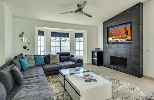 Sun Palace-mt Vw-pool-4br/2ba