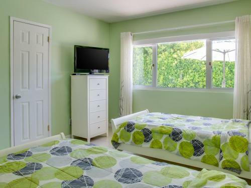 Franky's Hideaway - 4 Bedroom