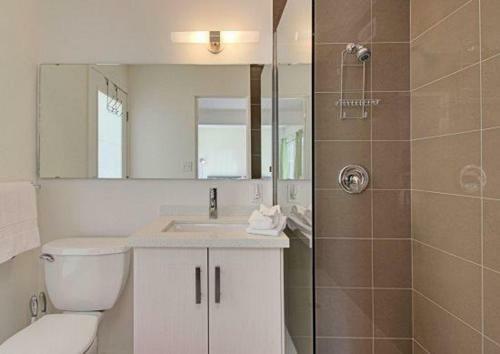 Moondog House-mt Vw-3br/2ba