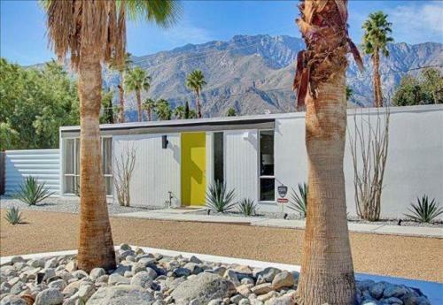 Moondog House-mt Vw-3br/2ba
