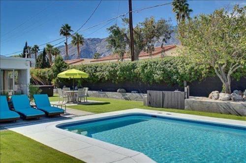 Moondog House-mt Vw-3br/2ba