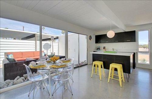 Moondog House-mt Vw-3br/2ba