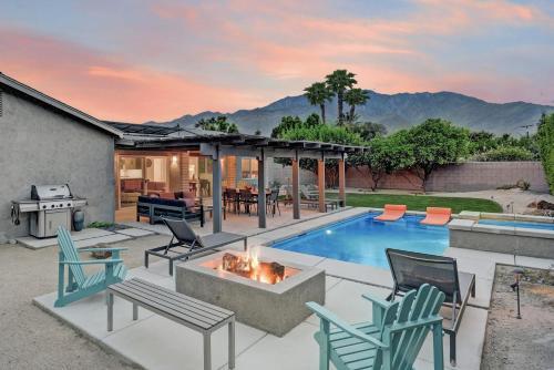 2252 E Rochelle Home