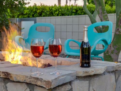 Atomic Hummingbird - 3 Bedroom