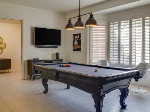 Lions Gate Estate - 4 Bedroom