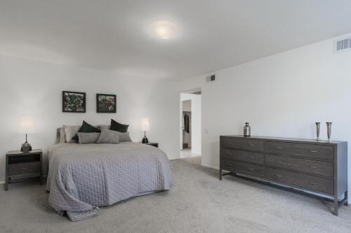 Apartamento 103 East Via Huerto Condo