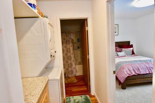 Ak Vacation Cabins / Sleepy Hollow Cabin