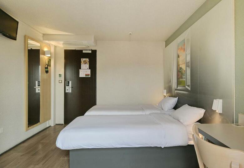 Hotel H�tel Premi�re Classe Centre Ville Palais Des Congr�s