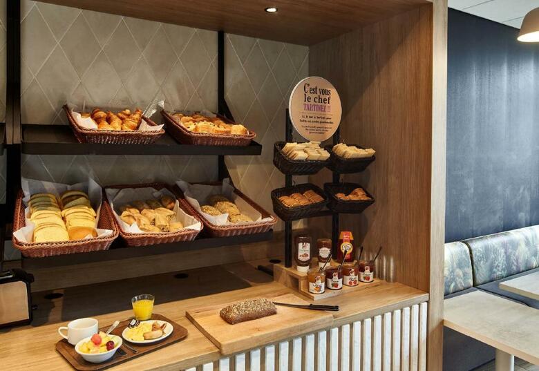 Hotel H�tel Premi�re Classe Centre Ville Palais Des Congr�s