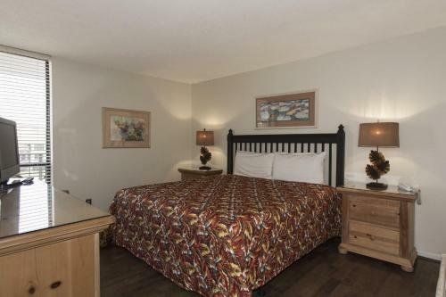 Windward 301 Edgewater