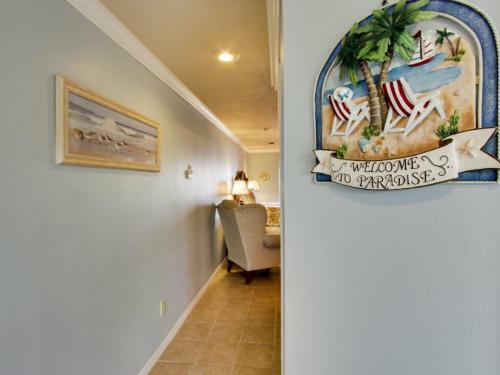 The Inn At St. Thomas Square #1208a