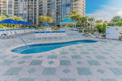 Edgewater Golf Villa #1209