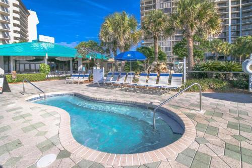 Edgewater Golf Villa #1209