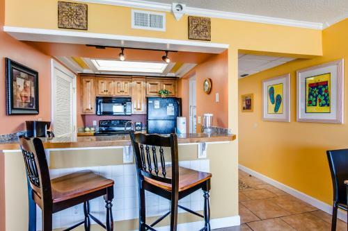 Hotel Long Beach Resort By Book That Condo