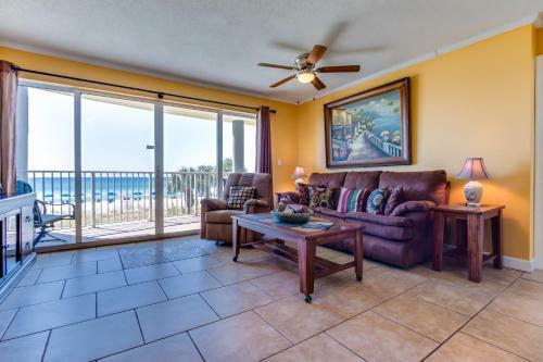 Hotel Long Beach Resort By Book That Condo