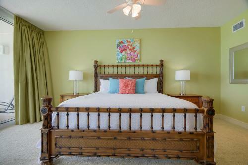 Apartamento Majestic Beach Resort By Book That Condo