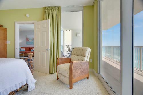 Apartamento Majestic Beach Resort By Book That Condo