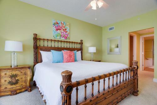 Apartamento Majestic Beach Resort By Book That Condo