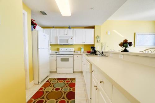 Apartamento Majestic Beach Resort By Book That Condo