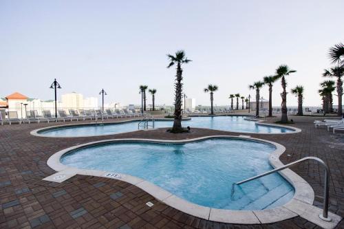 1118 Laketown Wharf
