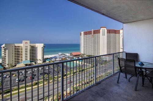 1118 Laketown Wharf