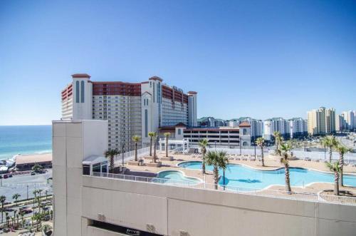 1118 Laketown Wharf