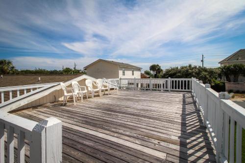 Bid-a-wee Beach Cottages Main House