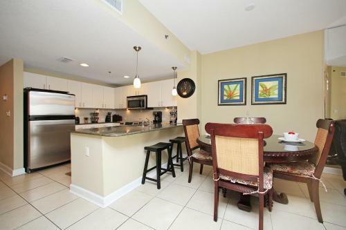 Apartamento Grand Panama Tower I - 807 - 1009853 Condo