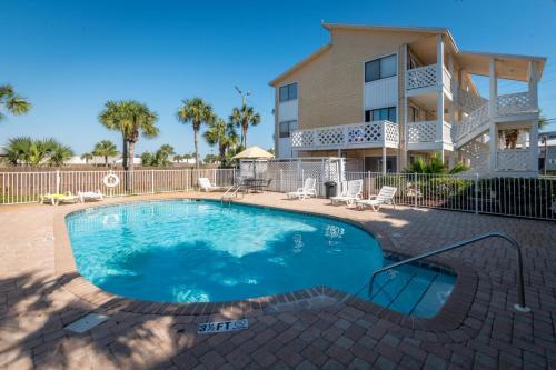 Sand Castles West T-18 Townhouse