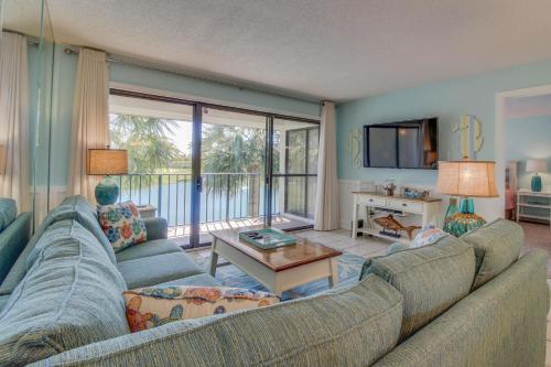 Edgewater Golf Villa #1509