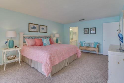 Edgewater Golf Villa #1509