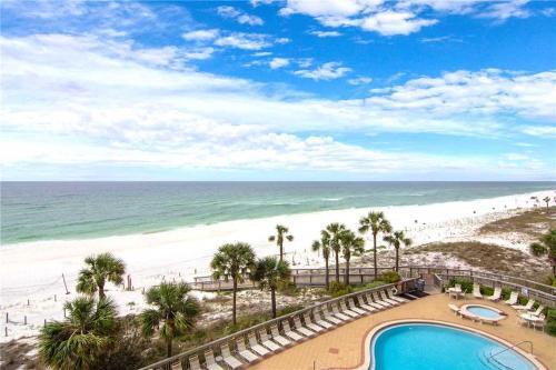 Hidden Dunes 405, 3 Bedrooms, Beachfront, Hot Tub, Pool Access, Sleeps 6