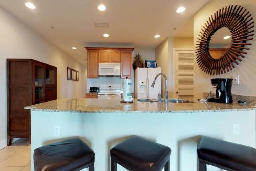 Apartamento Bay Point Reflections Unit 507