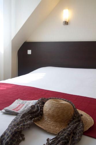 Hotel L�opol