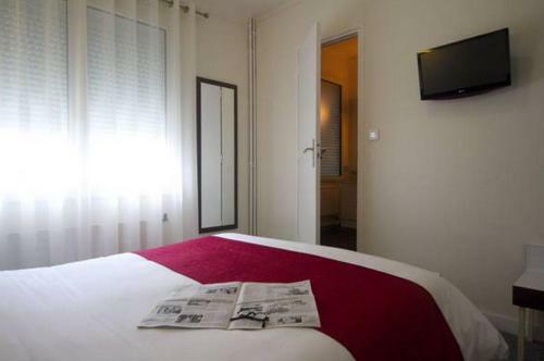 Hotel L�opol