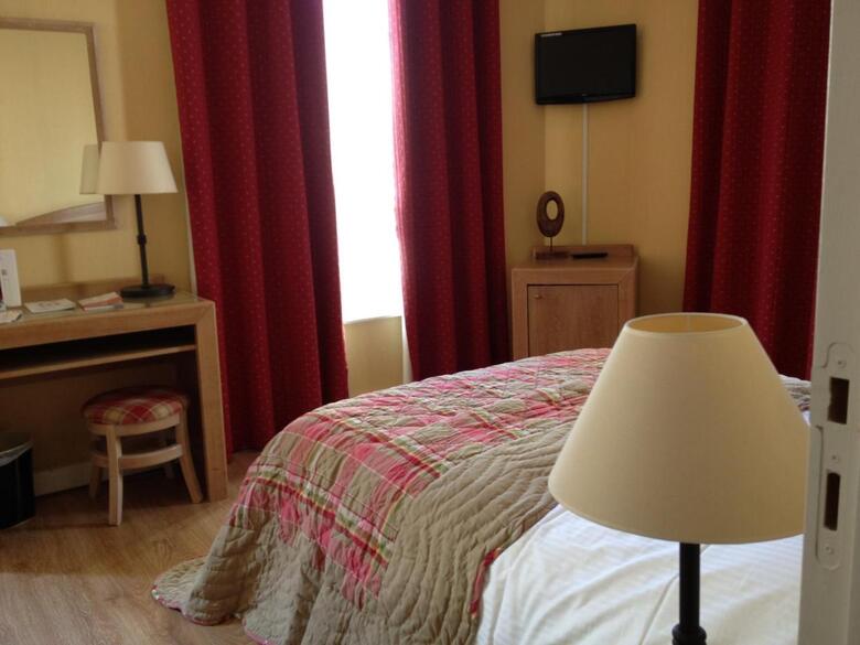 Hotel H�tel Du Th��tre