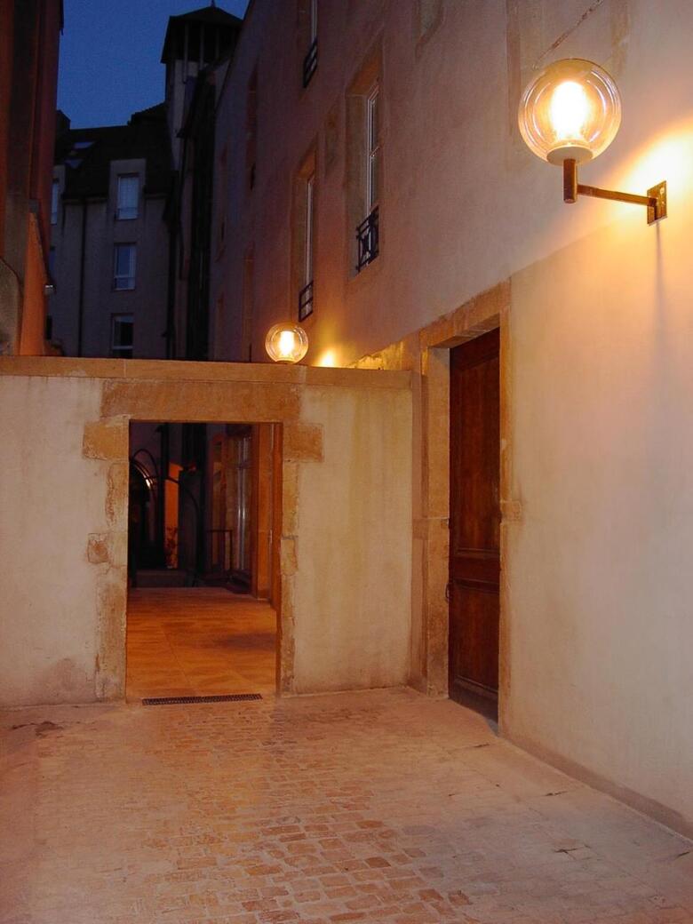 Hotel H�tel Du Th��tre