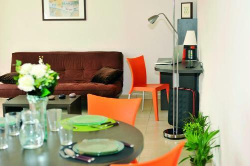 Hotel Park & Suites Confort Grenoble - Meylan