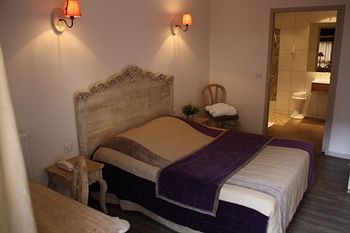 Hotel Bristol