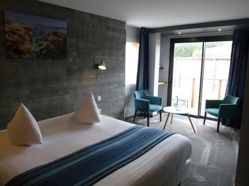 Hotel H�tel Des Rochers