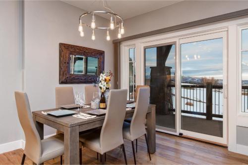 Abode At Fairway Springs